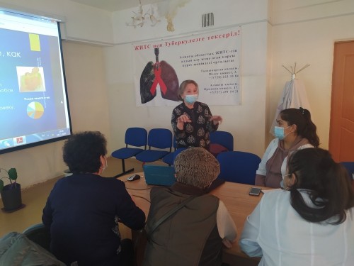 Professor of KazNMU held a course for doctors and nurses