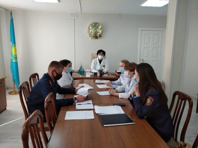 Meeting with the participation of the Police Department at the AIDS Center of the North Kazakhstan region