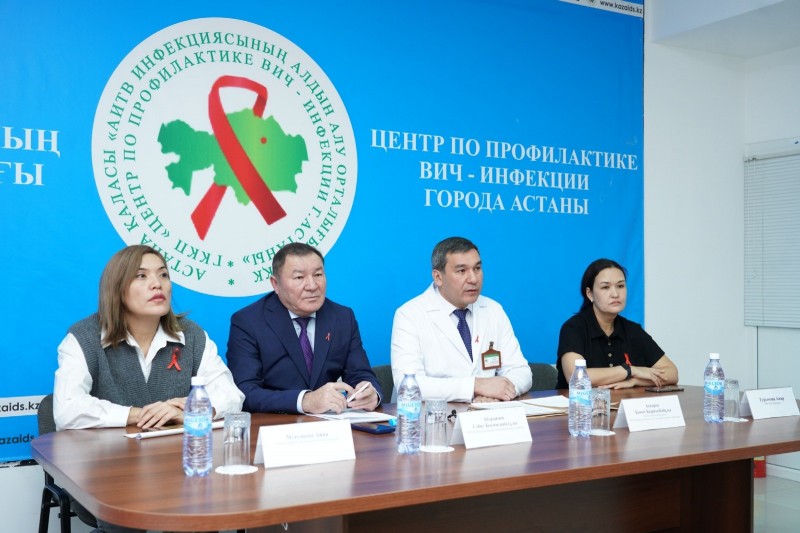 Press conference dedicated to the World AIDS Day