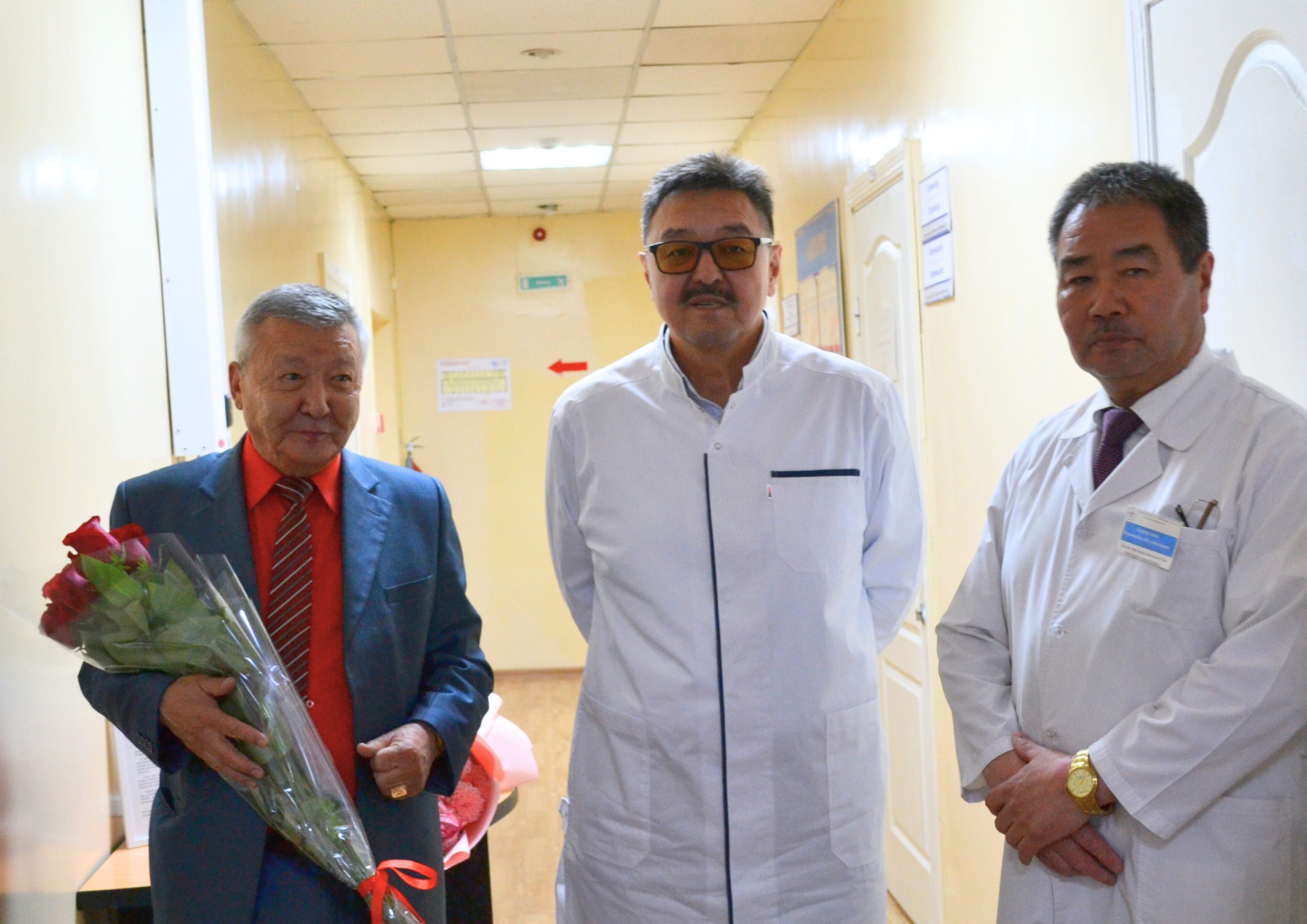 A doctor with 45 years of experience was given a well-deserved rest in Kokshetau