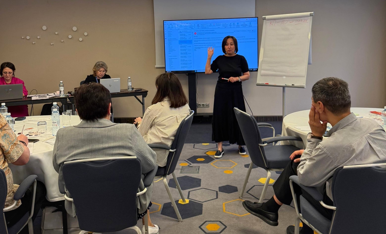 Training on the management of patients with advanced HIV infection