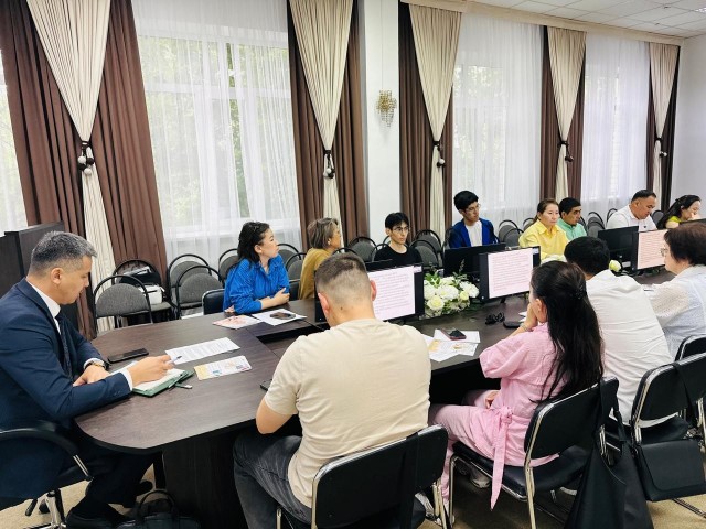 Seminar for Healthcare Professionals Held in West Kazakhstan Region